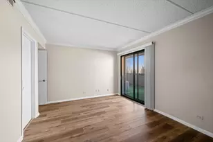 650 Whitney Ct, Gurnee, IL 60031 - Photo 9