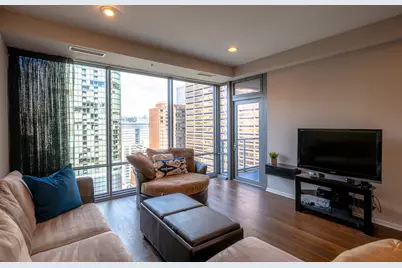 240 E Illinois Street #1606, Chicago, IL 60611 - Photo 5