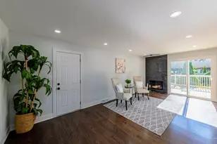 380 Ventura Club Dr, Roselle, IL 60172 - Photo 15