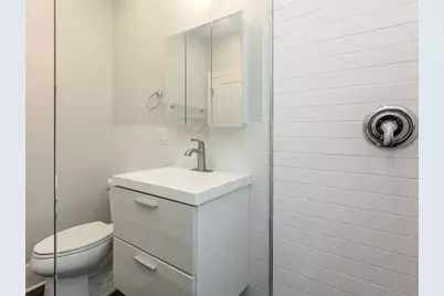 1210 E Hyde Park Boulevard, Chicago, IL 60615 - Photo 3