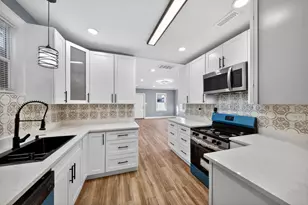 7535 S St Lawrence Ave, Chicago, IL 60619 - Photo 13