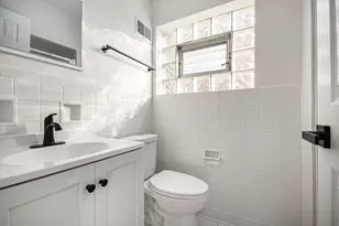 4142 N Pontiac Ave, Chicago, IL 60634 - Photo 9