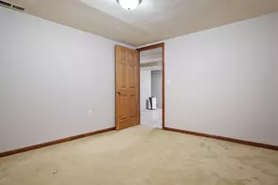 8699 Glacier Dr, Byron, IL 61010 - Photo 43