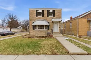 3546 S 56th Ct, Cicero, IL 60804 - Photo 1