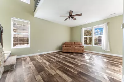 794 Pointe Drive #794, Crystal Lake, IL 60014 - Photo 3