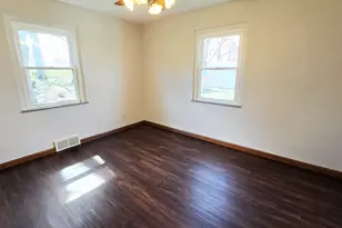 23 Park Ln, Centralia, IL 62801 - Photo 29