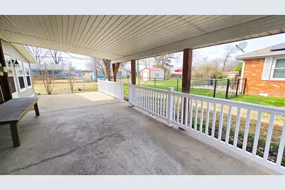 23 Park Lane, Centralia, IL 62801 - Photo 7