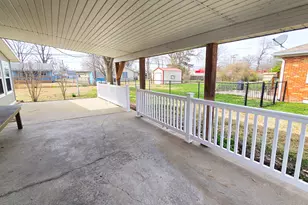 23 Park Ln, Centralia, IL 62801 - Photo 7