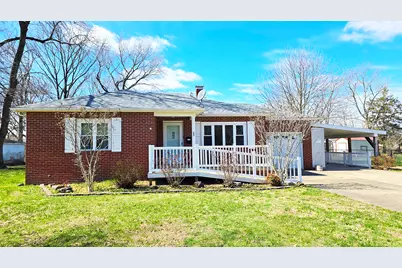 23 Park Lane, Centralia, IL 62801 - Photo 1