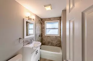 18029 Thomas Ln, Country Club Hills, IL 60478 - Photo 27