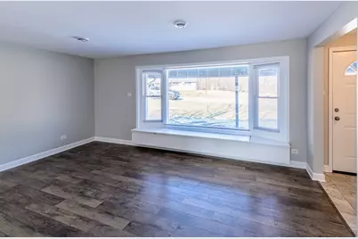 18029 Thomas Lane, Country Club Hills, IL 60478 - Photo 5