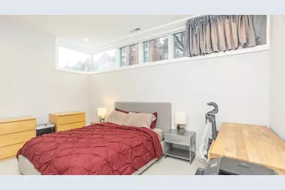 1947 W Diversey Parkway #101, Chicago, IL 60614 - Photo 17