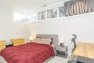 1947 W Diversey Pkwy, Chicago, IL 60614 - Photo 17