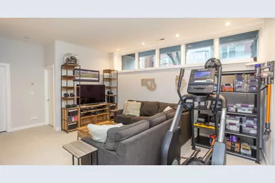 1947 W Diversey Parkway #101, Chicago, IL 60614 - Photo 15