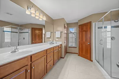 601 Meade Boulevard, North Aurora, IL 60542 - Photo 25