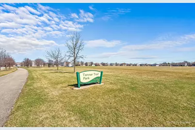 601 Meade Boulevard, North Aurora, IL 60542 - Photo 45