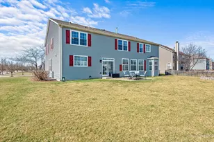 601 Meade Blvd, North Aurora, IL 60542 - Photo 37