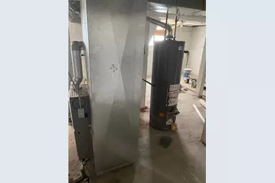 11809 S Lafayette Avenue, Chicago, IL 60628 - Photo 15