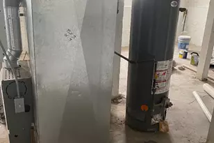 11809 S Lafayette Ave, Chicago, IL 60628 - Photo 15