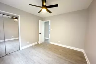 4300 N Keystone Ave, Chicago, IL 60641 - Photo 11