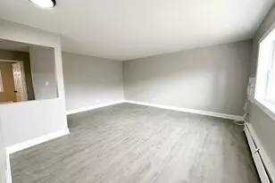 4300 N Keystone Ave, Chicago, IL 60641 - Photo 5