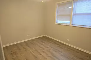 446 N Ardmore Ave, Villa Park, IL 60181 - Photo 7