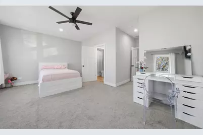 2045 N La Crosse Avenue, Chicago, IL 60639 - Photo 25