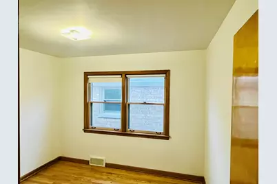 7724 W Birchwood Avenue, Chicago, IL 60631 - Photo 7