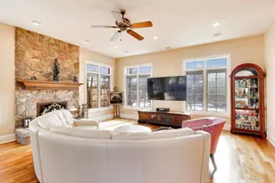 [Address not provided], Bull Valley, IL 60098 - Photo 15