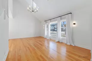 2873 Whispering Oaks Dr, Buffalo Grove, IL 60089 - Photo 5