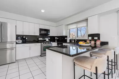 2873 Whispering Oaks Drive, Buffalo Grove, IL 60089 - Photo 7