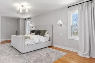 2873 Whispering Oaks Dr, Buffalo Grove, IL 60089 - Photo 11