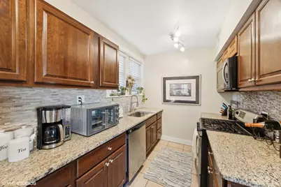 5101 W Montana Street #3, Chicago, IL 60639 - Photo 7