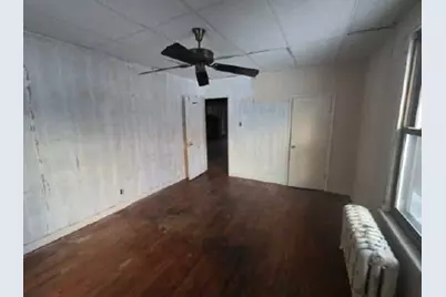 12218 Longwood Drive, Blue Island, IL 60406 - Photo 9