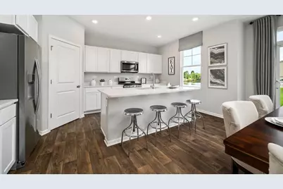 1810 Legacy Pointe Boulevard, Plainfield, IL 60586 - Photo 5