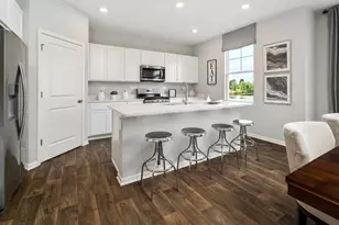 1810 Legacy Pointe Blvd, Plainfield, IL 60586 - Photo 5