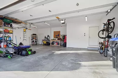 2812 Vrooman Court, Bloomington, IL 61704 - Photo 41