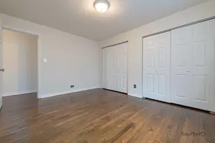 2041 W Jarvis Ave, Chicago, IL 60645 - Photo 13