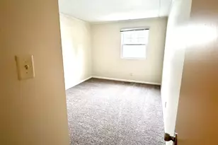 1133 Royal St George Dr, Naperville, IL 60563 - Photo 17