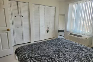 1 Renaissance Pl, Palatine, IL 60067 - Photo 11