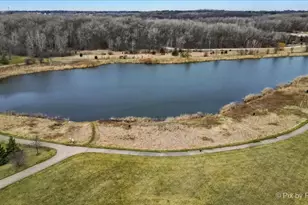 1260 W Lake Dr, Cary, IL 60013 - Photo 47