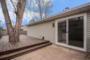 122 Long Beach Road, Montgomery, IL 60538 - Photo 13