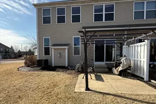 286 Wolverine Dr, Oswego, IL 60543 - Photo 27