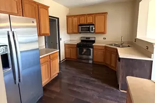 286 Wolverine Dr, Oswego, IL 60543 - Photo 7