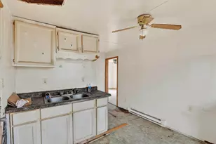 3136 Sewell St, Rockford, IL 61109 - Photo 13