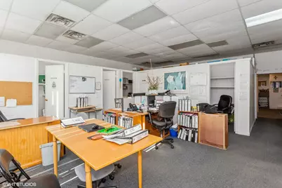 3901 Oakton Street, Skokie, IL 60076 - Photo 23