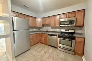 1550 Sandpebble Dr, Wheeling, IL 60090 - Photo 7