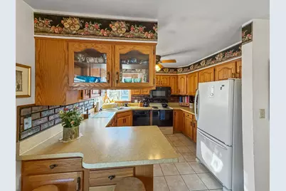 6057 N Lake Road, Lena, IL 61048 - Photo 5