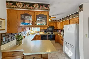 6057 N Lake Rd, Lena, IL 61048 - Photo 5