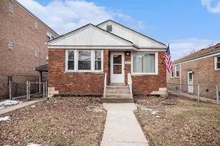 3232 N Narragansett Ave, Chicago, IL 60634 - Photo 1